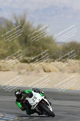 media/Dec-07-2025-CVMA (Sun) [[3e7d2de5dc]]/Race 7-Formula Lightweight Twins Shootout/